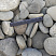 Kamenclub.ru: Галька речная плоская (серо-белая) фр. 70-120 мм. купить  в Екатеринбурге галька галечник речной серый, белый окатанная плоская  природная галька 9000 руб/т   фото КАМЕНЬ КЛУБ