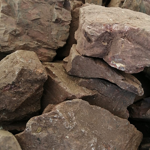 фото Яшма красная  (фр. 70-100 мм)  купить в Екатеринбурге в интернет-портале КАМЕНЬ КЛУБ