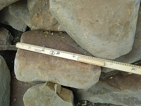 Kamenclub.ru: Песчаник для мощения дорожек, площадок, парковок ( фр 5-10 см)  купить в Екатеринбурге песчаник  серый желтый коричневый рыжий песчаник оголтованный окатанный 6500 руб/т   фото КАМЕНЬ КЛУБ