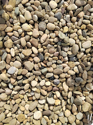 Kamenclub.ru: Галька речная окат рыжая фр. 20-40 мм. купить  в Екатеринбурге галька речная окатанная рыжая желтая серая округлая речная галька 5000 руб/т   фото КАМЕНЬ КЛУБ