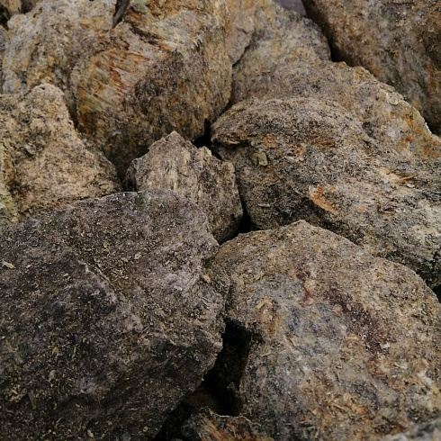 фото Змеевик салатовый  (фр. 70-100 мм)  купить в Екатеринбурге в интернет-портале КАМЕНЬ КЛУБ