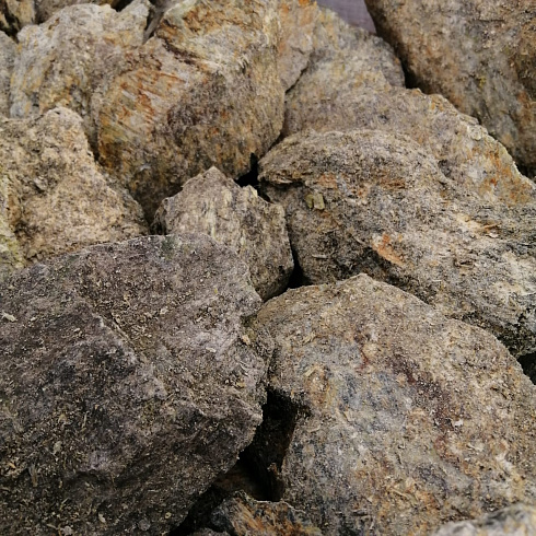 фото Змеевик салатовый  (фр. 70-100 мм)  купить в Екатеринбурге в интернет-портале КАМЕНЬ КЛУБ