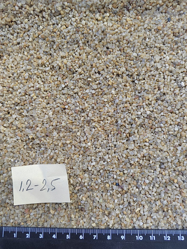 Кварцевый песок сухой фракцинированный фр. 1,2-2,5 мм.  купить в Екатеринбурге фото Камень Клуб