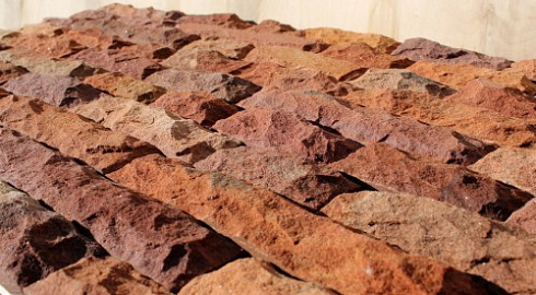 Kamenclub.ru: Песчаник (красный дракон) art PSK-5-03  купить в Екатеринбурге    3350 руб/кв.м   фото КАМЕНЬ КЛУБ