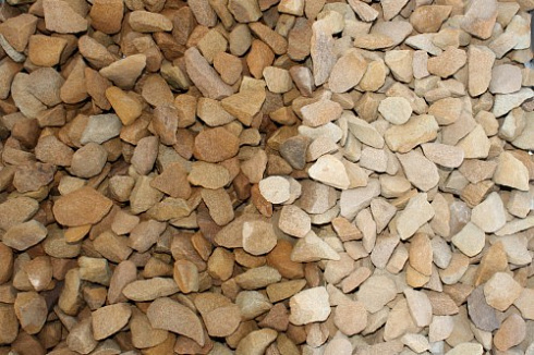 Kamenclub.ru: Щебень крошка желтый (песчаник) фр. 20-40 мм.  купить в Екатеринбурге песчаник бежевый рыжий каменная крошка песчаника 9500 руб/т   фото КАМЕНЬ КЛУБ