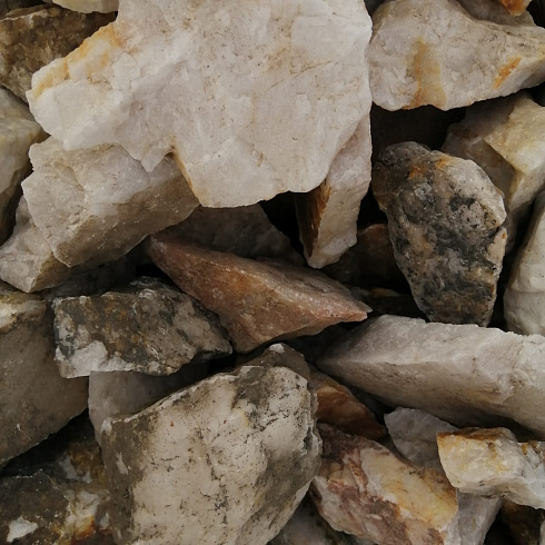 фото Кварц ( фр. 70-100 мм)  купить в Екатеринбурге в интернет-портале КАМЕНЬ КЛУБ